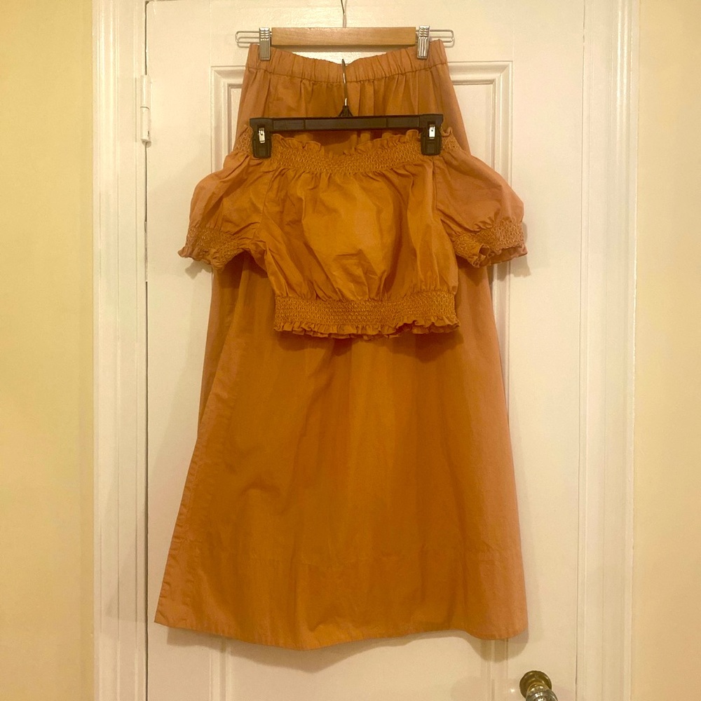 JCrew cottage co-ord. A-line double-slit skirt w elasticized peasant crop top.